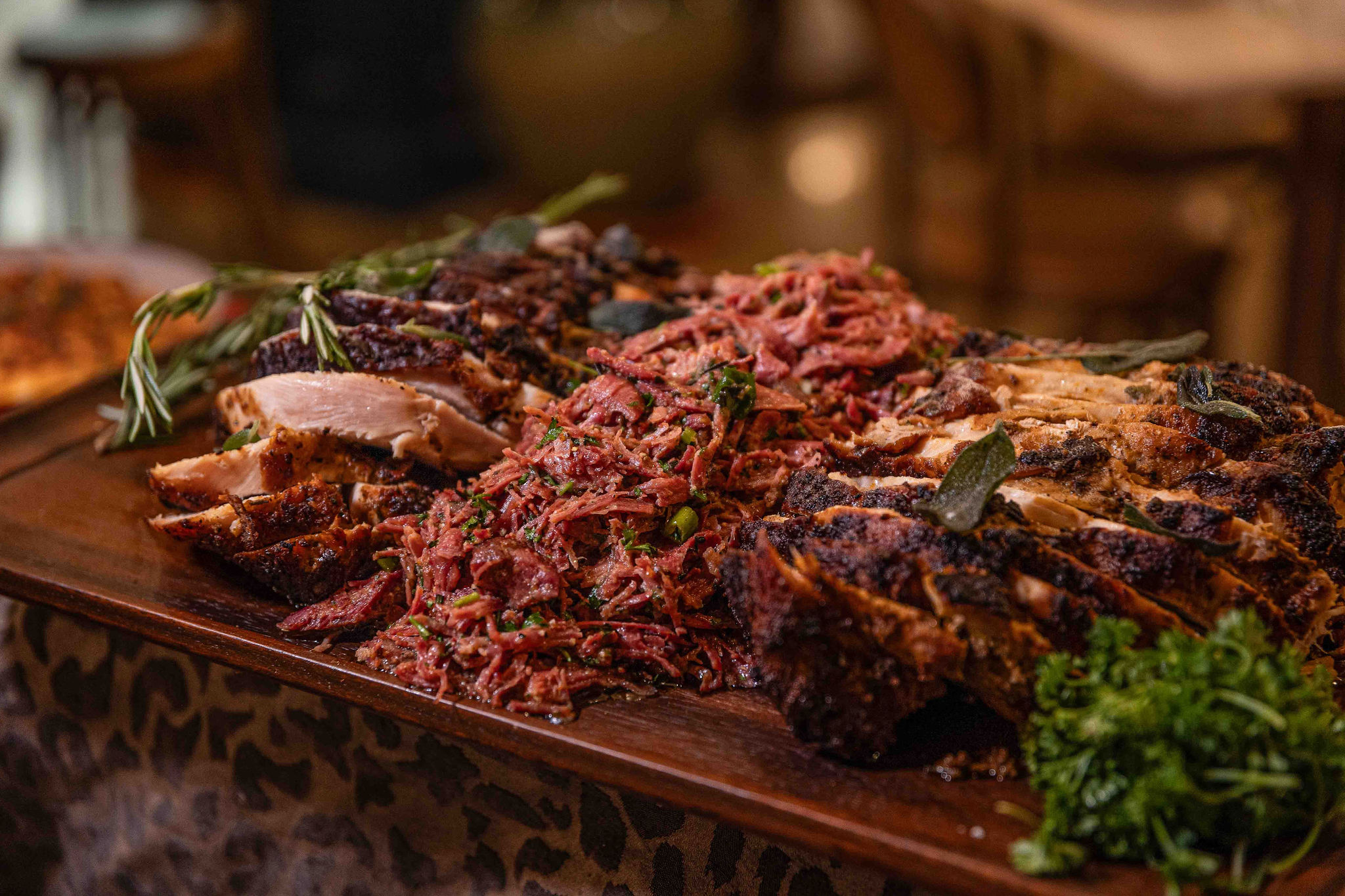 RRO_Turkey_Duo_Smoked_Turkey_Breast_BBQ_Pulled_Smoked_Turkey_Leg.jpg