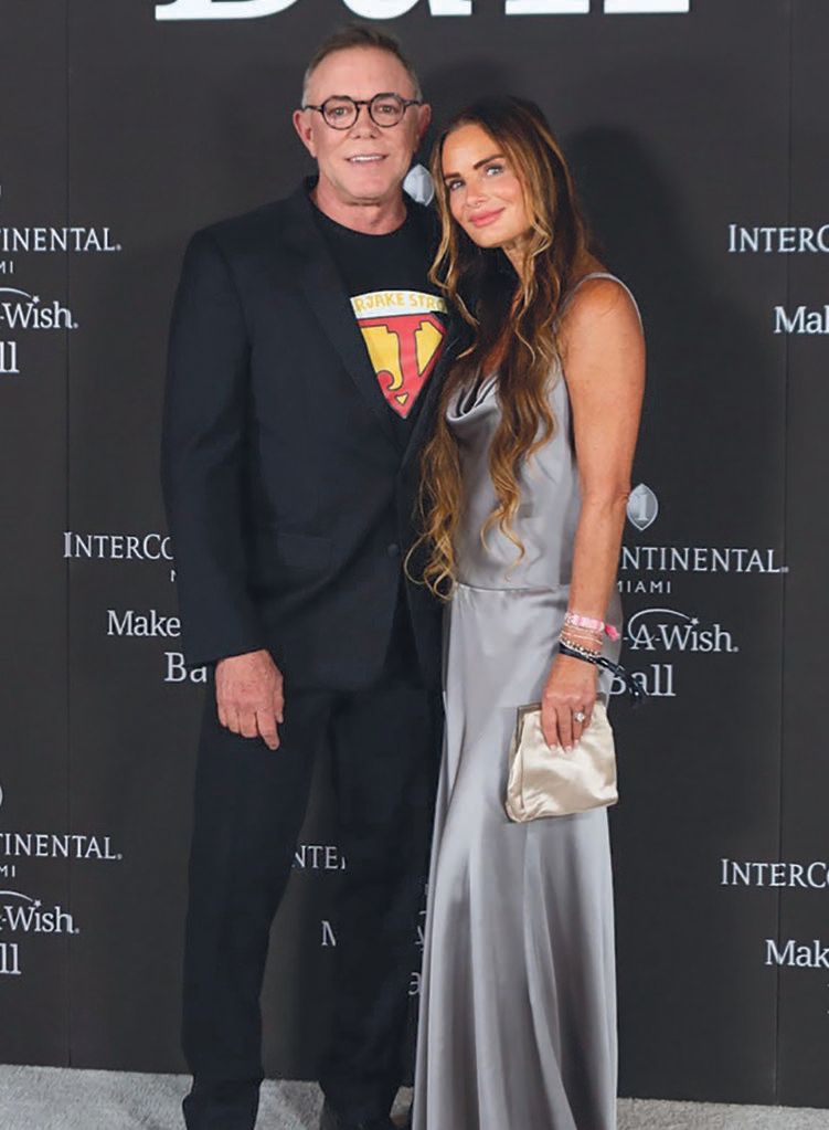 Shareef Malnik and Gabrielle Anwar at the InterContinental Miami Make-A-Wish Ball in November 2021