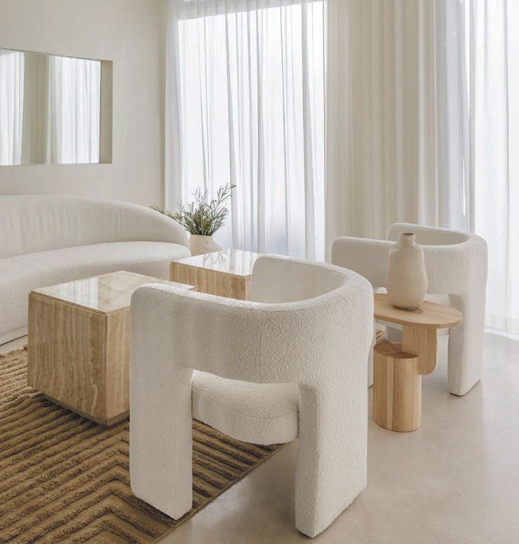 The interior of the space is soothing and elegant, inspired by the soft form of a
woman’s shape, designed by G. Alvarez Studio. PHOTO BY KRIS TAMBURELLO